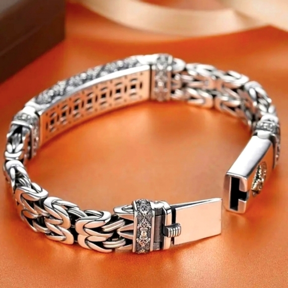 Vintage Style Men's Creative Fashion Trendy Bracelet. Stainless steel Hypoallerg - Picture 6 of 12
